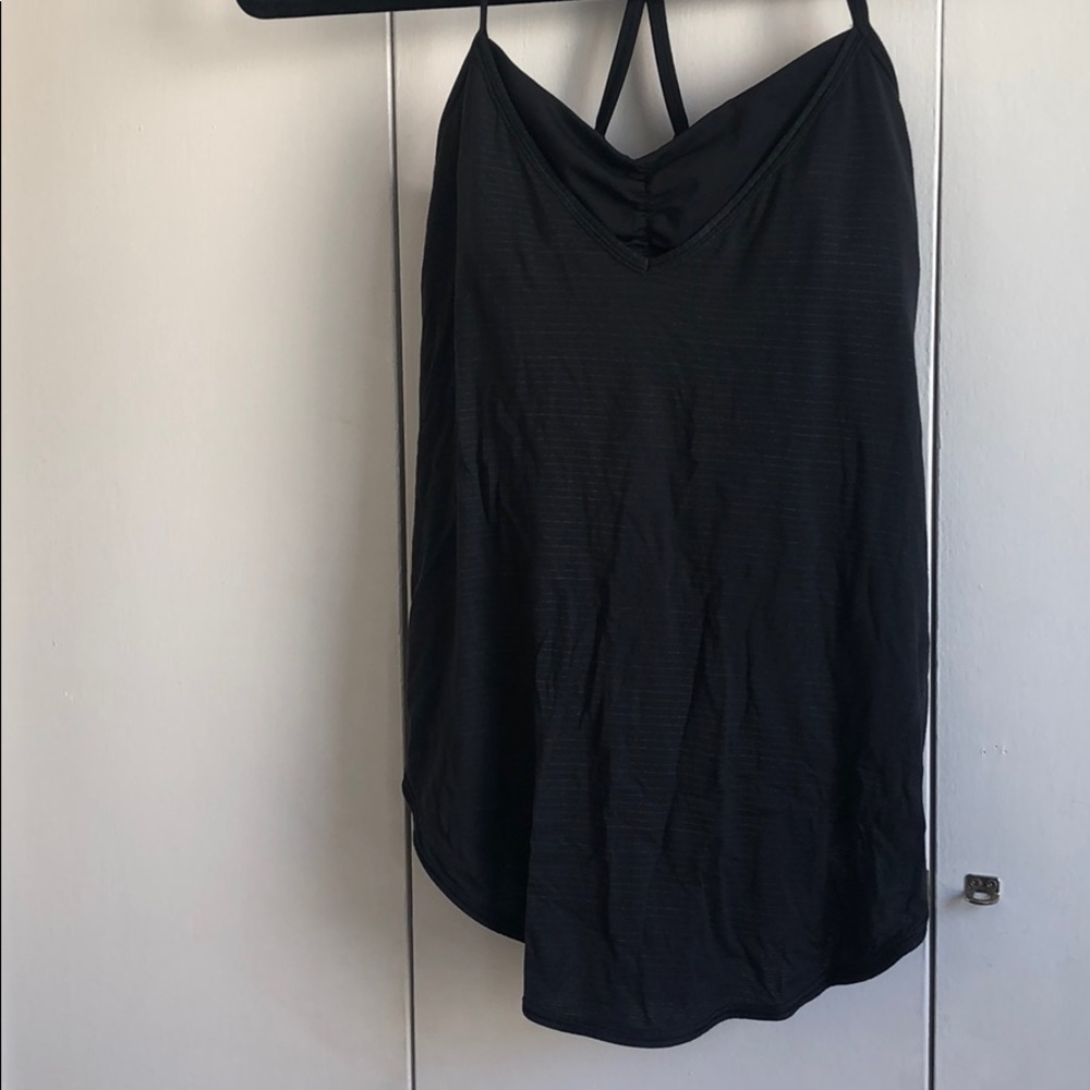 Lululemon tank with built in bra